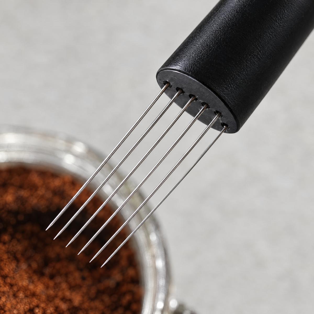 Close-up of the fine stainless steel distribution needles